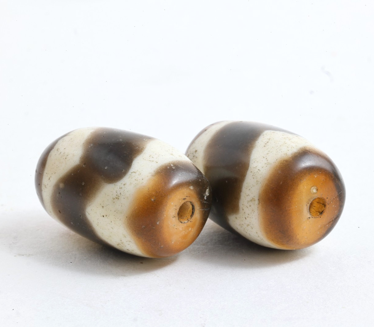 Late Qing Tibetan Glass Beads Pair – Tiger Tooth Dzi (Huya Tianzhu) Style (Z)