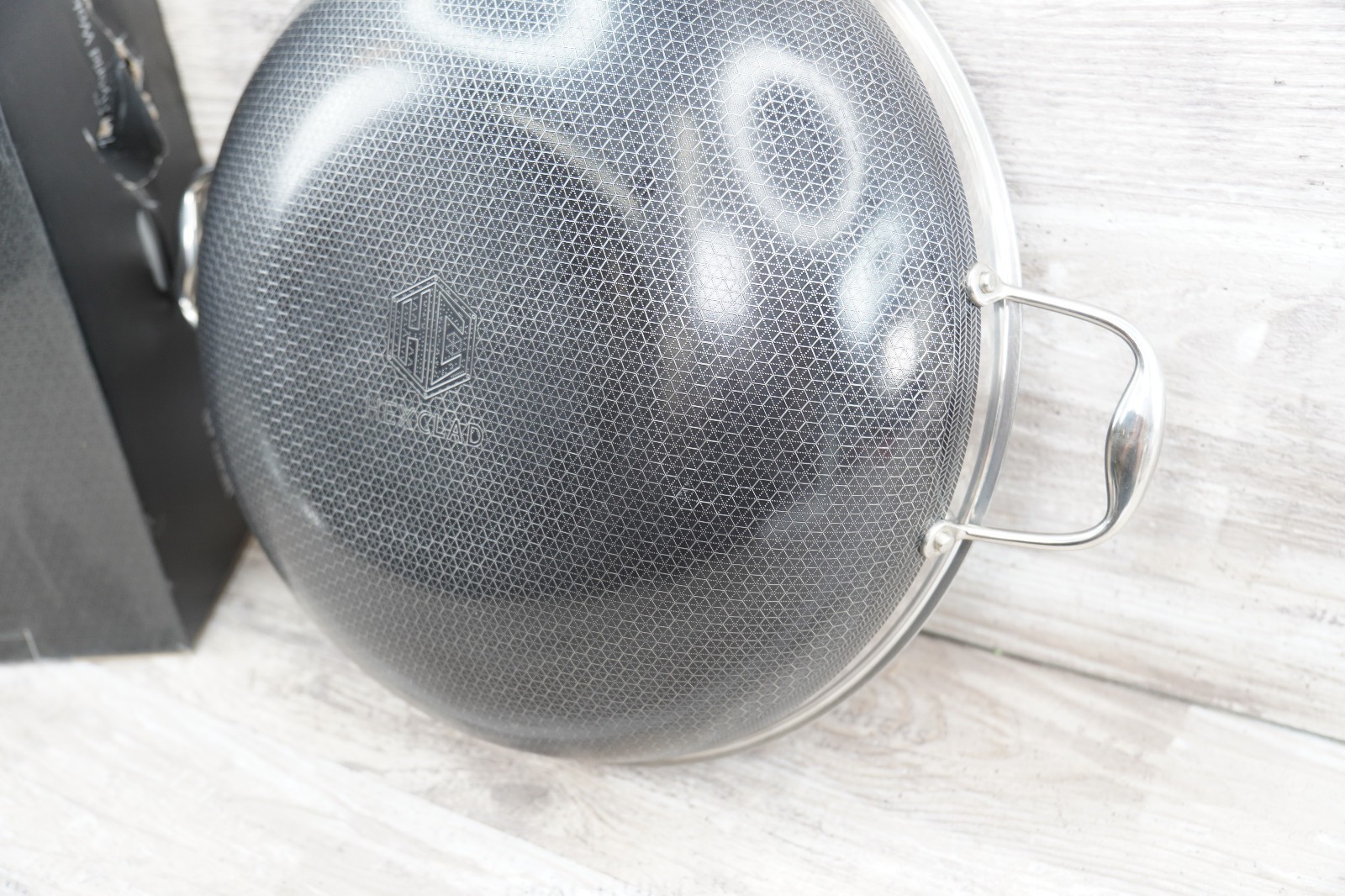 HexClad Hybrid Nonstick 14" Inch Wok W/ Stainless Steel Lid USED #7564