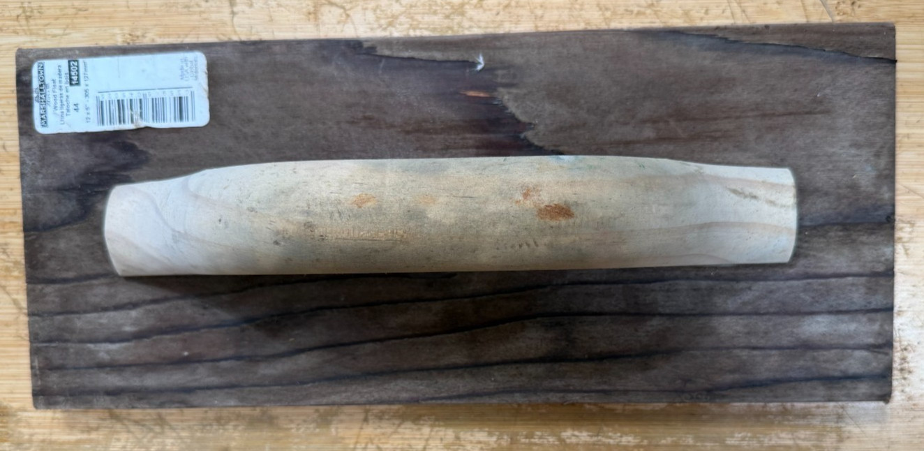 Marshalltown - 44 Straight Grain Wood Float 12in x 5in