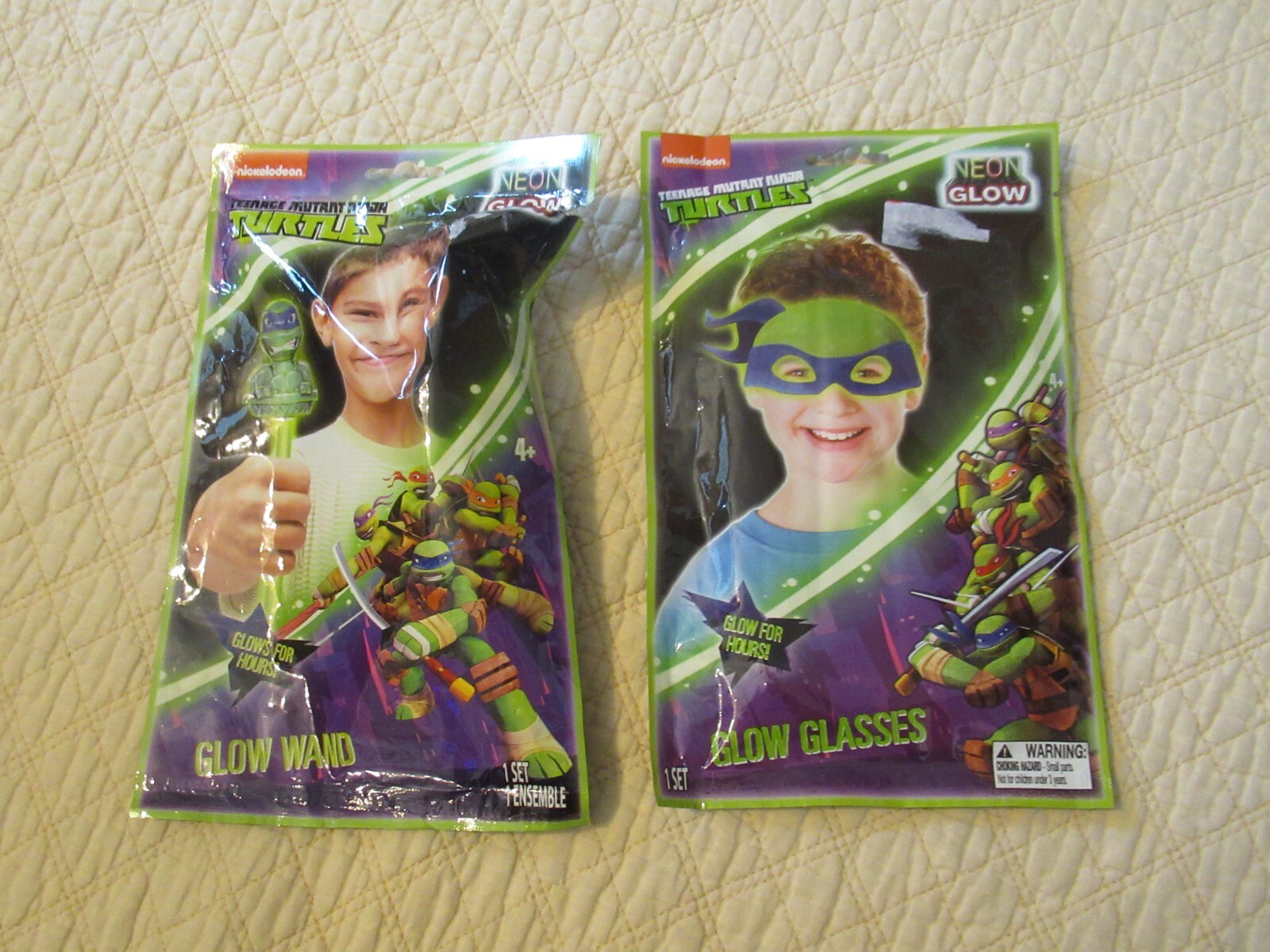 Teenage Mutant Ninja Turtles Neon Glow Set (Glow Wand + Glow Glasses) (2014)