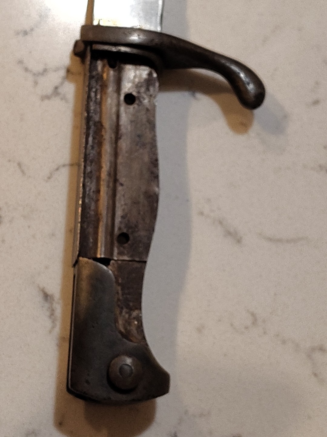 P. D. Luneschloss Solingen, German Bayonet & Scabbard, Handle Scales r Missing