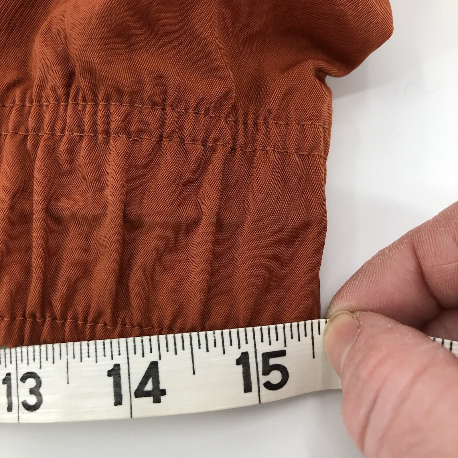 Nike Womens Woven High Rise Burnt Sunrise Orange Cargo Shorts DM6247-825 Size M