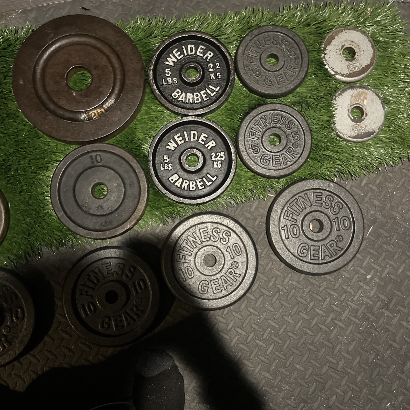 Vintage Weights W/ Curling Bar