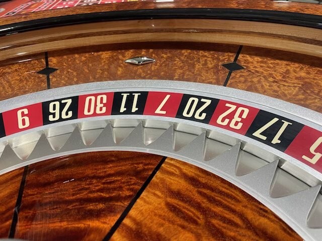 Roulette Saturn Wheel 32" TCS John Huxley (shipping-freight) FREE #LV0101