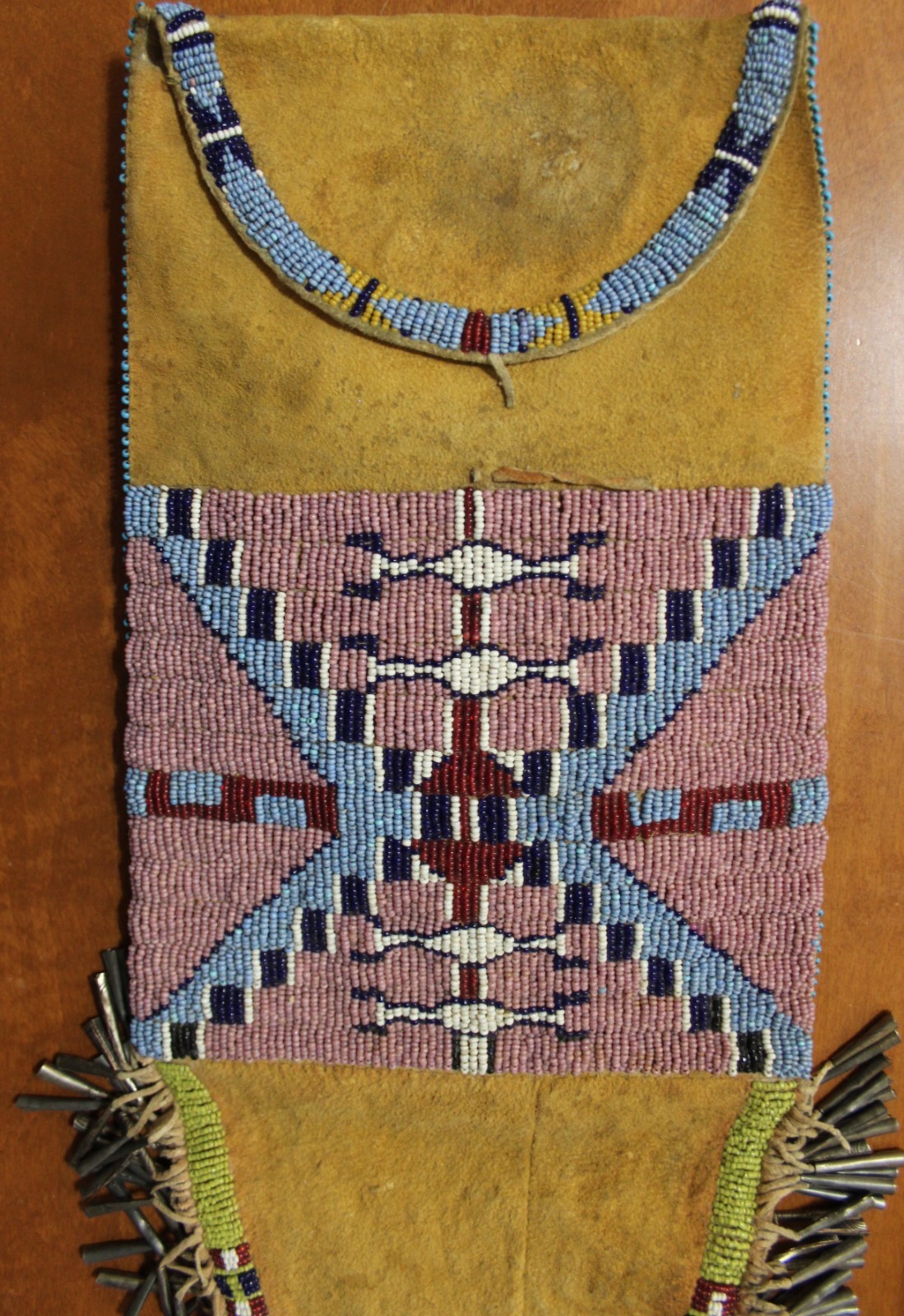 VERY LARGE Vintage Plains Tab Bag with Cones