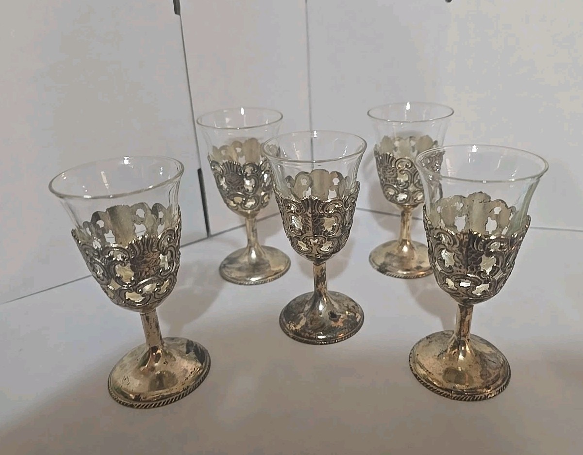 Vintage Set Of 5 Silver plated  Goblet Wine Shot/Dinner Glasses.