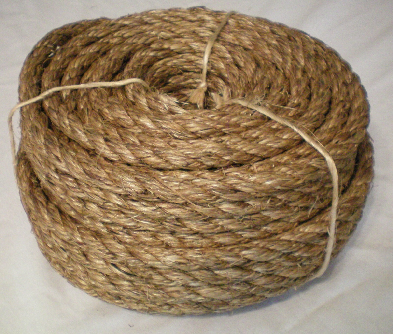 Manila Rope Hemp Landscape Various Sizes 1/4 3/8 1/2 5/8 3/4 1 1-1/4 1-1/2 2 100