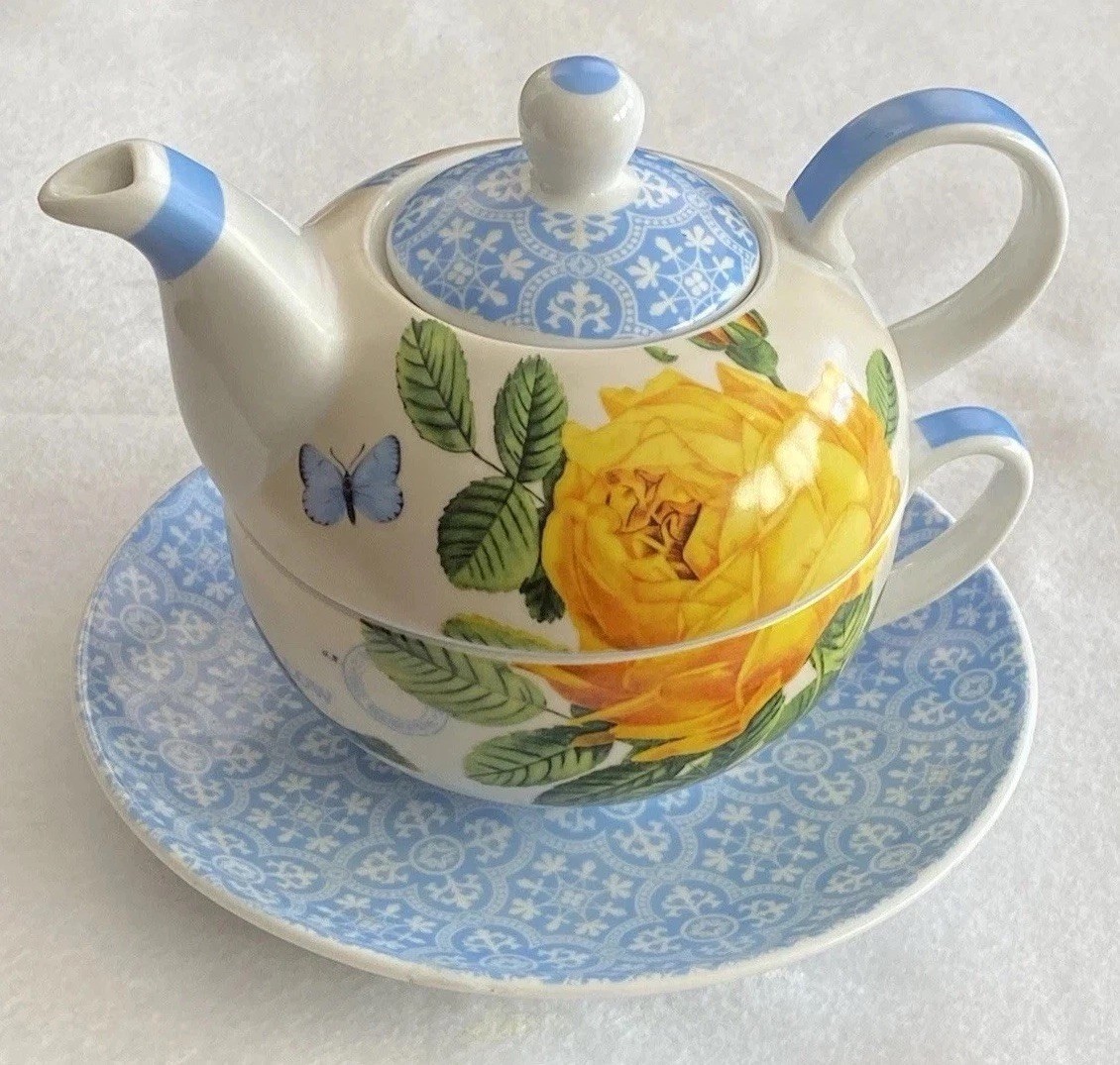 Barnes & Noble All-in-One Porcelain Teapot, Teacup & Saucer Floral Design