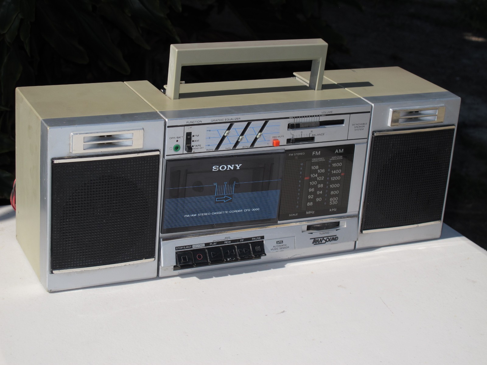 Vintage 80s Sony CFS-3000 Boombox Retro AM/FM Transound Stereo Cassette READ!