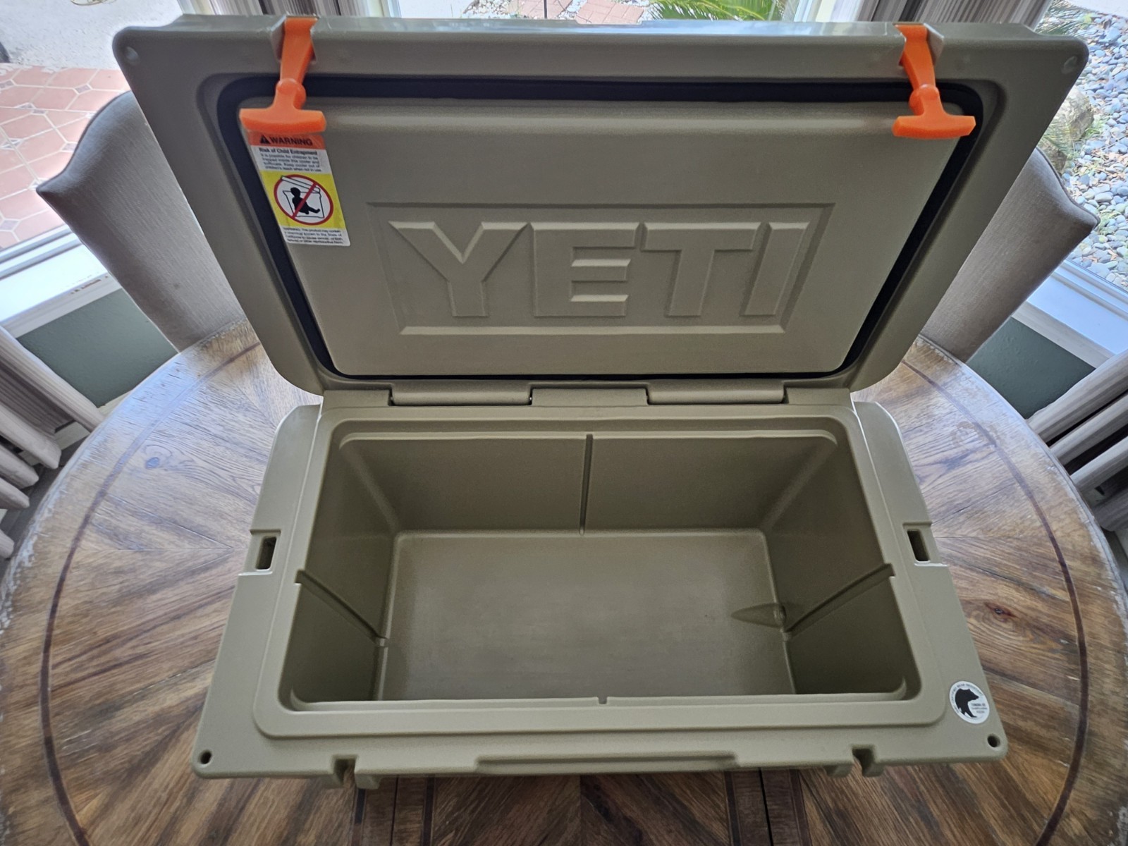 YETI Tundra 65 qt Ice Chest Cooler Beige Heavy Duty