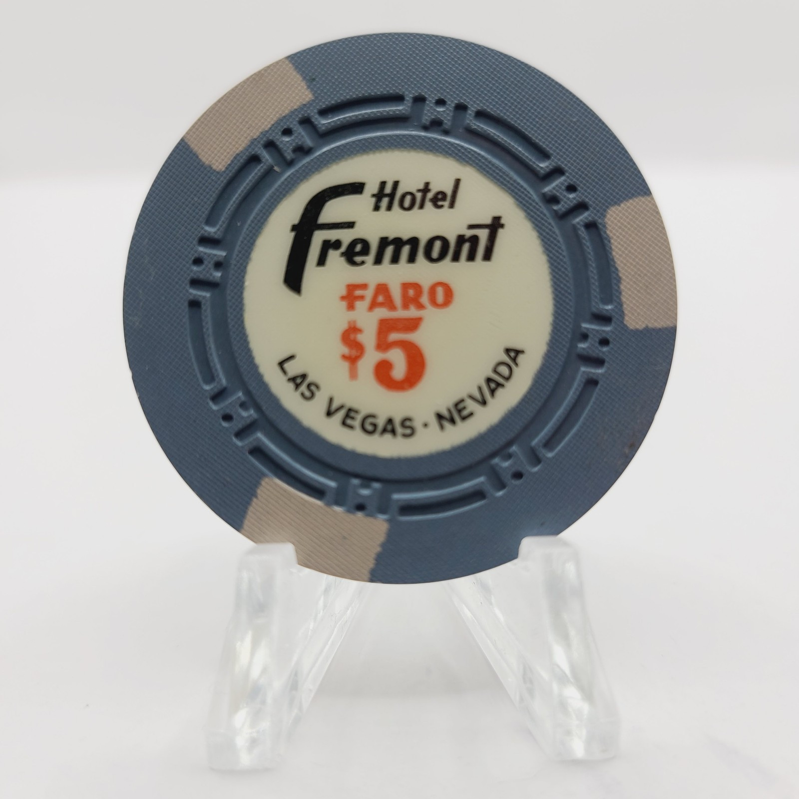 Hotel Fremont Las Vegas Nevada "Faro" $5 Casino Chip N7582