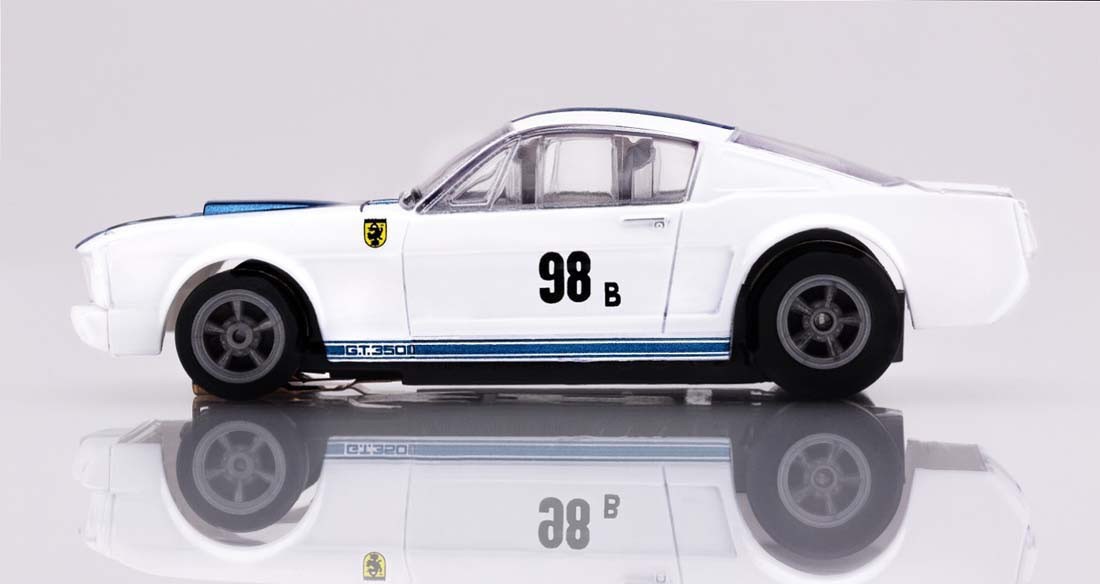 AFX Mega G+ Ken Miles Shelby GT350R Mustang B Production #98 HO Slot Car #22125