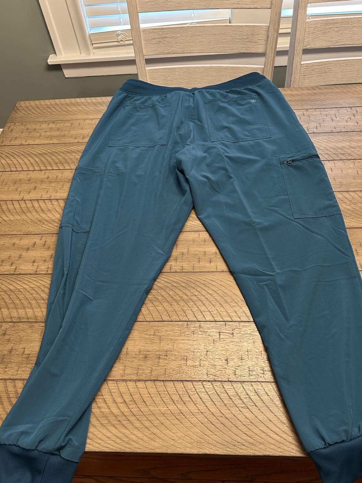 Men’s Cherokee Scub Top And Pants