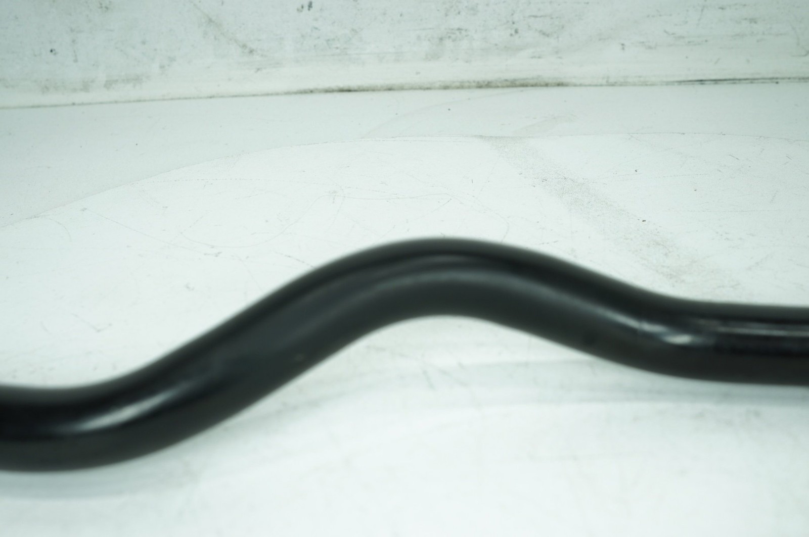 14 Harley Sportster XL883 L OEM Exhaust Muffler Interconnect Bracket Support Bar