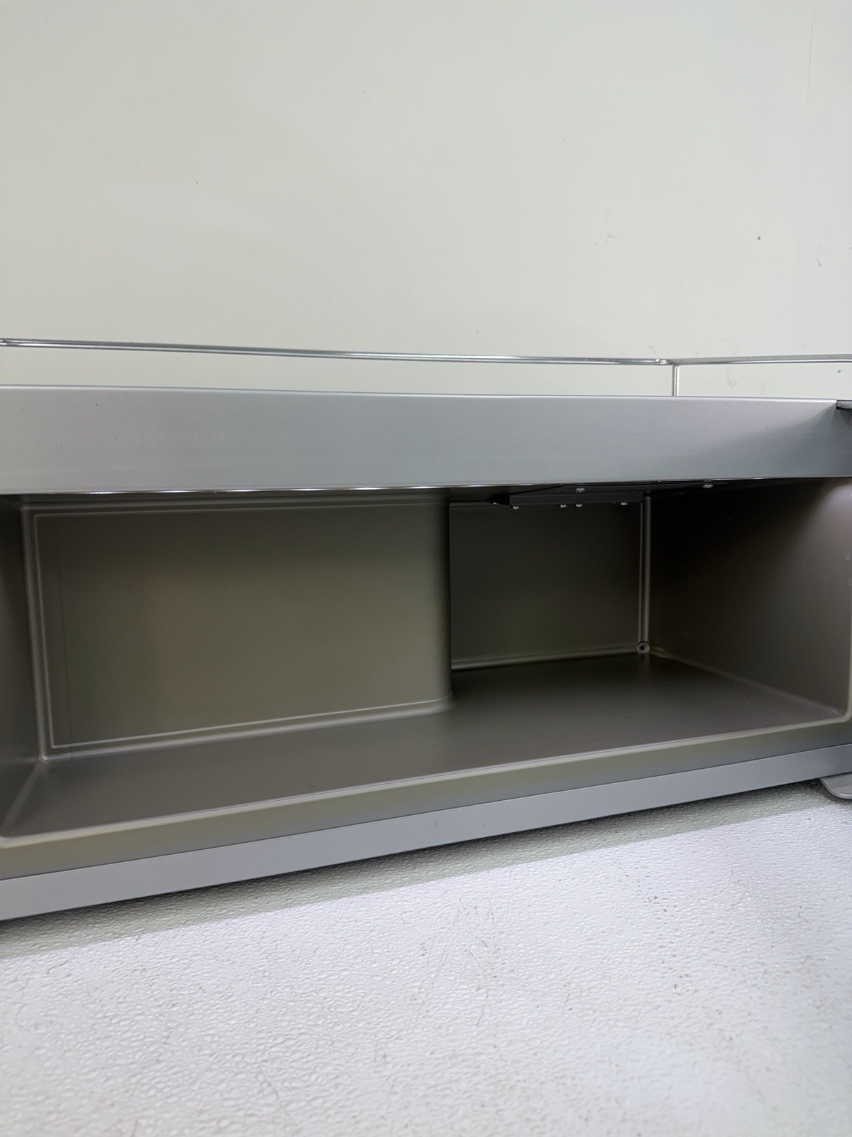 Red Bull Mini Fridge Bar Countertop VESTFROST Commercial M026 READ DESCRIPTION!