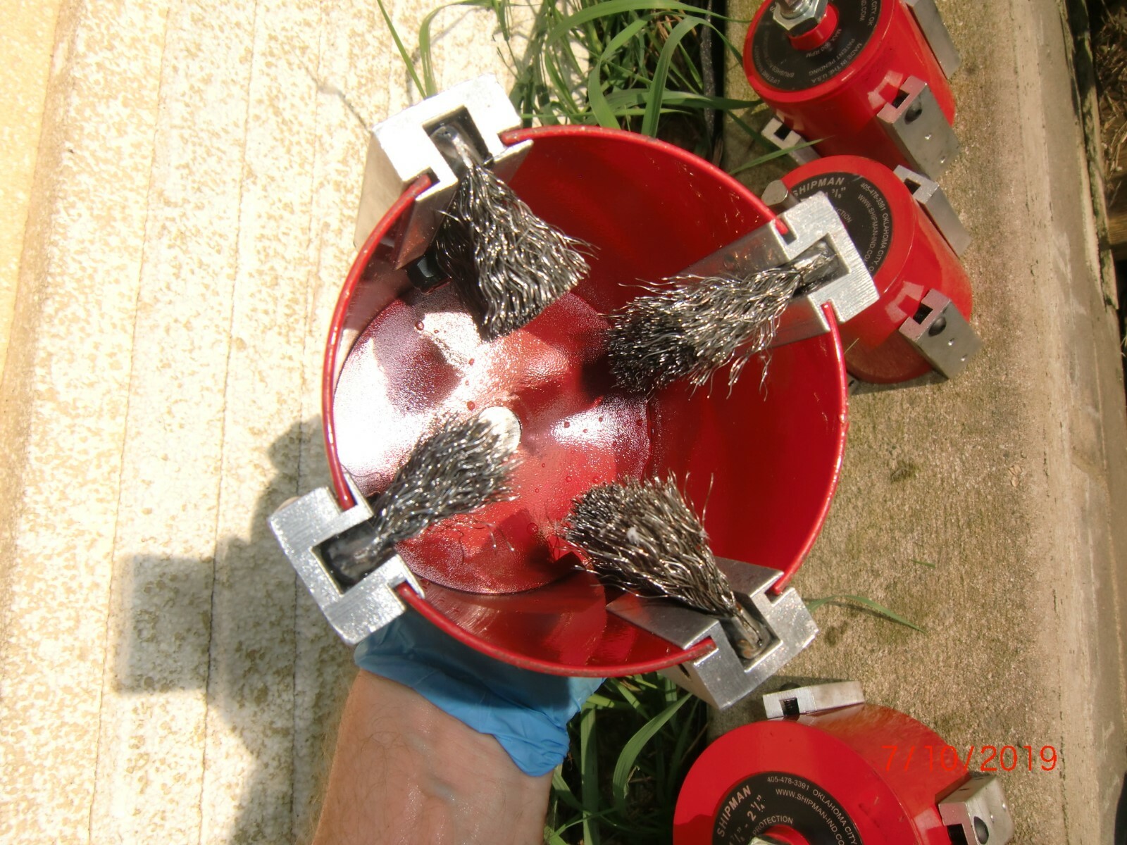 Shipman Bolt and Nut Cleaners 6 Sockets 7 inside nut cleaner more "barely used"