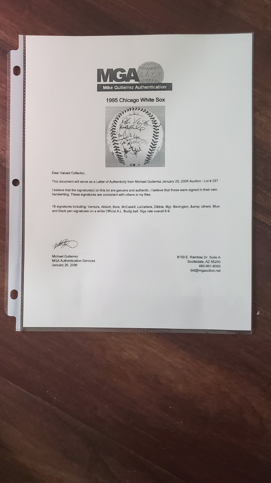 Jim Abbott & Robin Ventura Signed Team Baseball - Beckett - 1995 White Sox