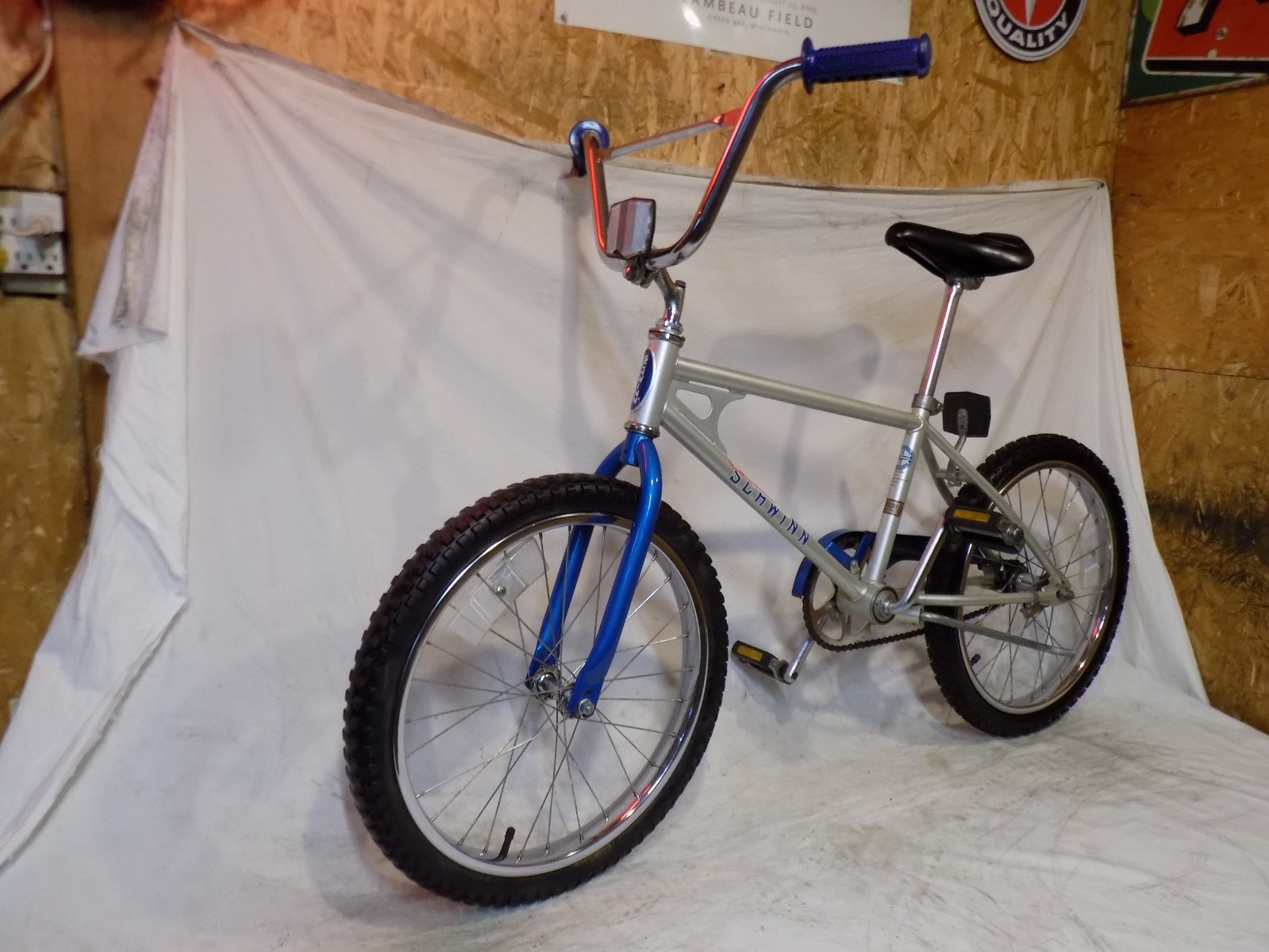1981 SCHWINN THRASHER BMX BIKE PREDATOR SCRAMBLER OLD SCHOOL GT VINTAGE CLEAN 81