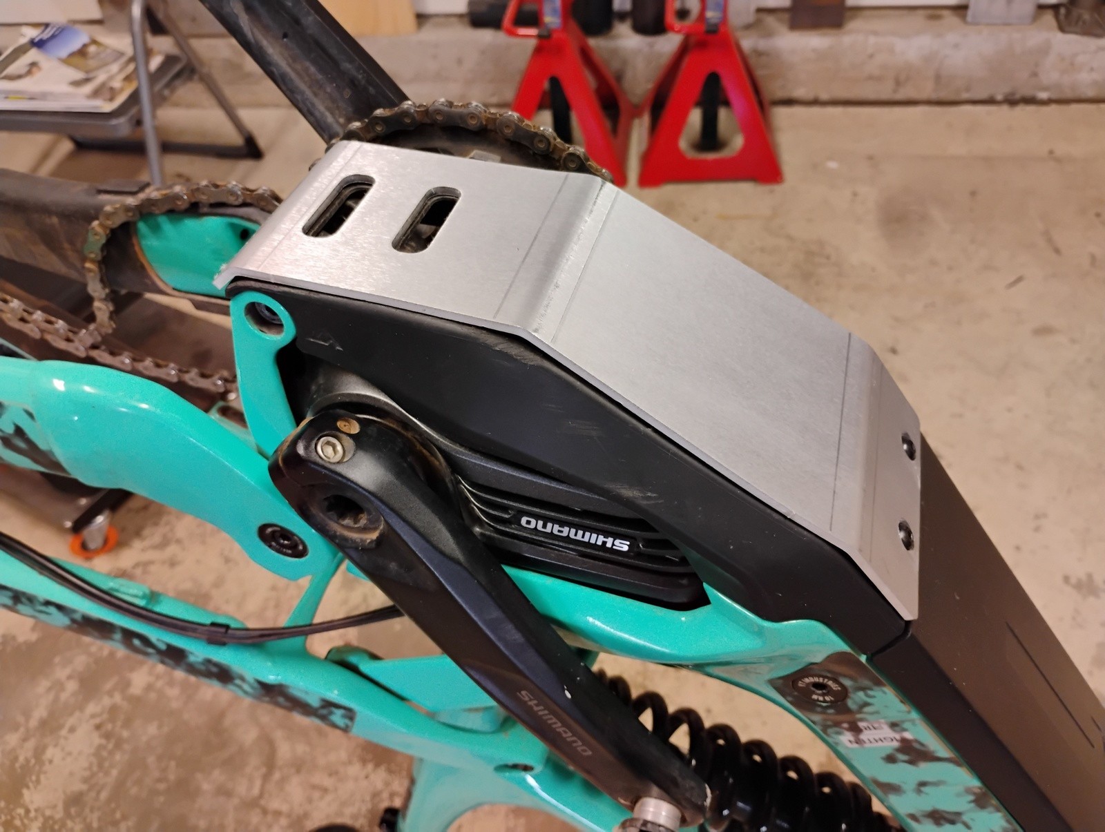 YT DECOY MK2 EP8 (Core Series) ALUM MOTOR GUARD