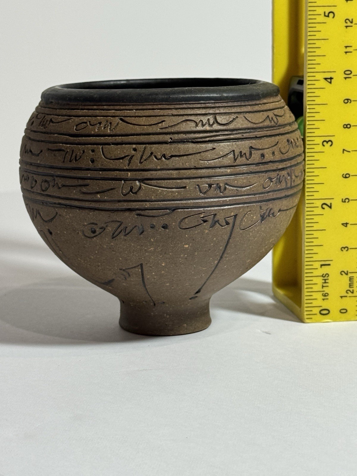 J Edward Barker Signed 1988 SCRYPT Line Studio Art Pottery Stoneware Sculpture