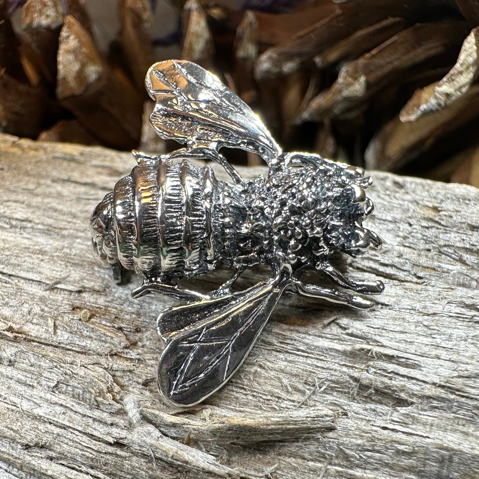 NEW Solid Sterling Silver Realistic Bee Booch Ladies Insect Pin 925