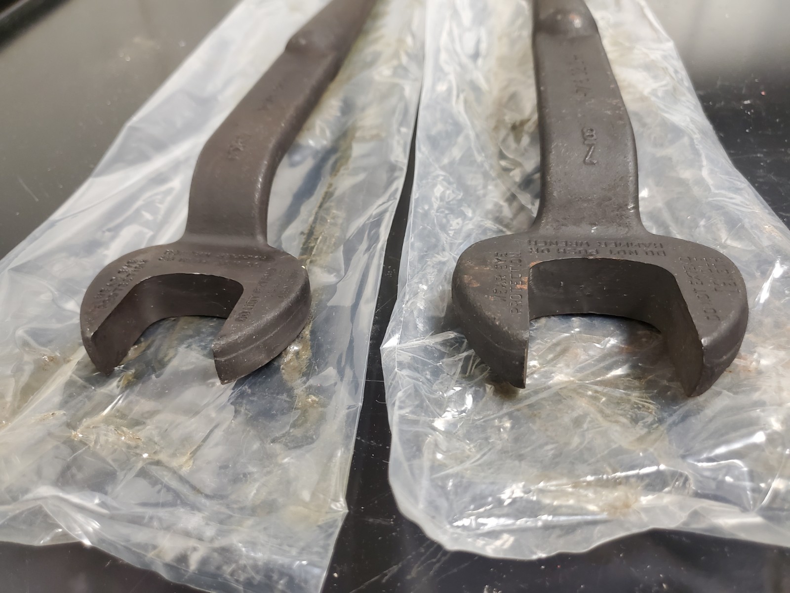 Klein Tools 1-1/4 & 1-7/16 in. Spud Wrench Set 3212-H & 3213-H NOS Made in USA