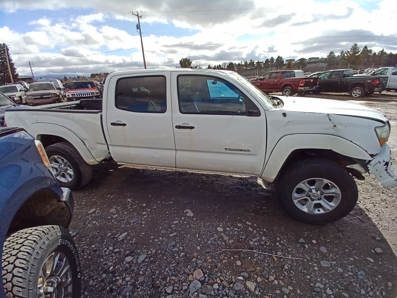 Front Passenger Right Spindle/Knuckle w/Hub from 2006 Toyota Tacoma 12786468