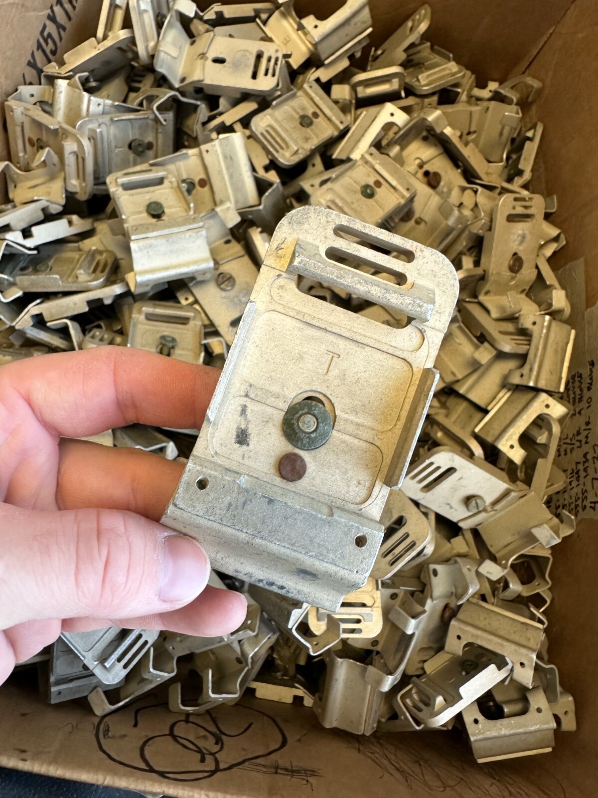 US Army Tan NOROTOS Night Vision NVG Mount Bracket Plate Shroud ACH Helmet Screw