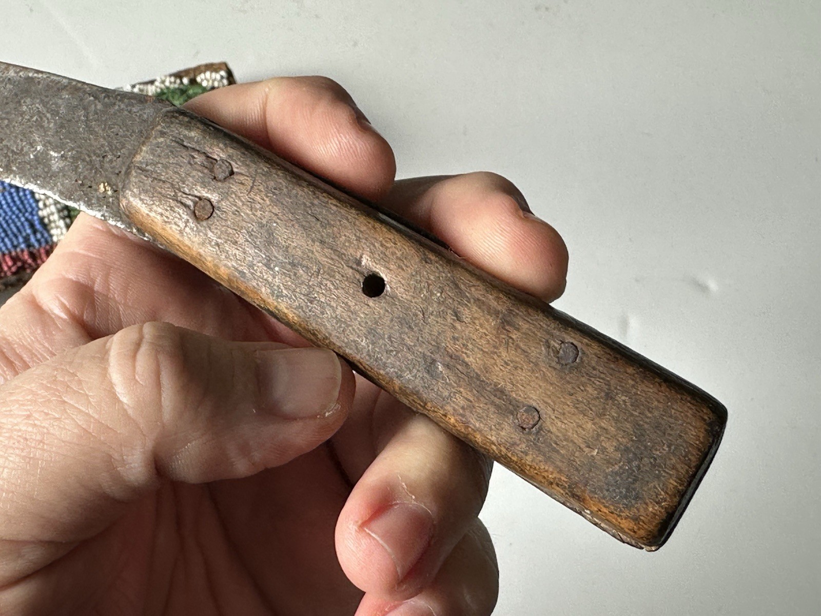 INCREDIBLE SIOUX PLAINS INDIAN HISTORIC BEADED KNIFE SHEATH, HISTORICAL