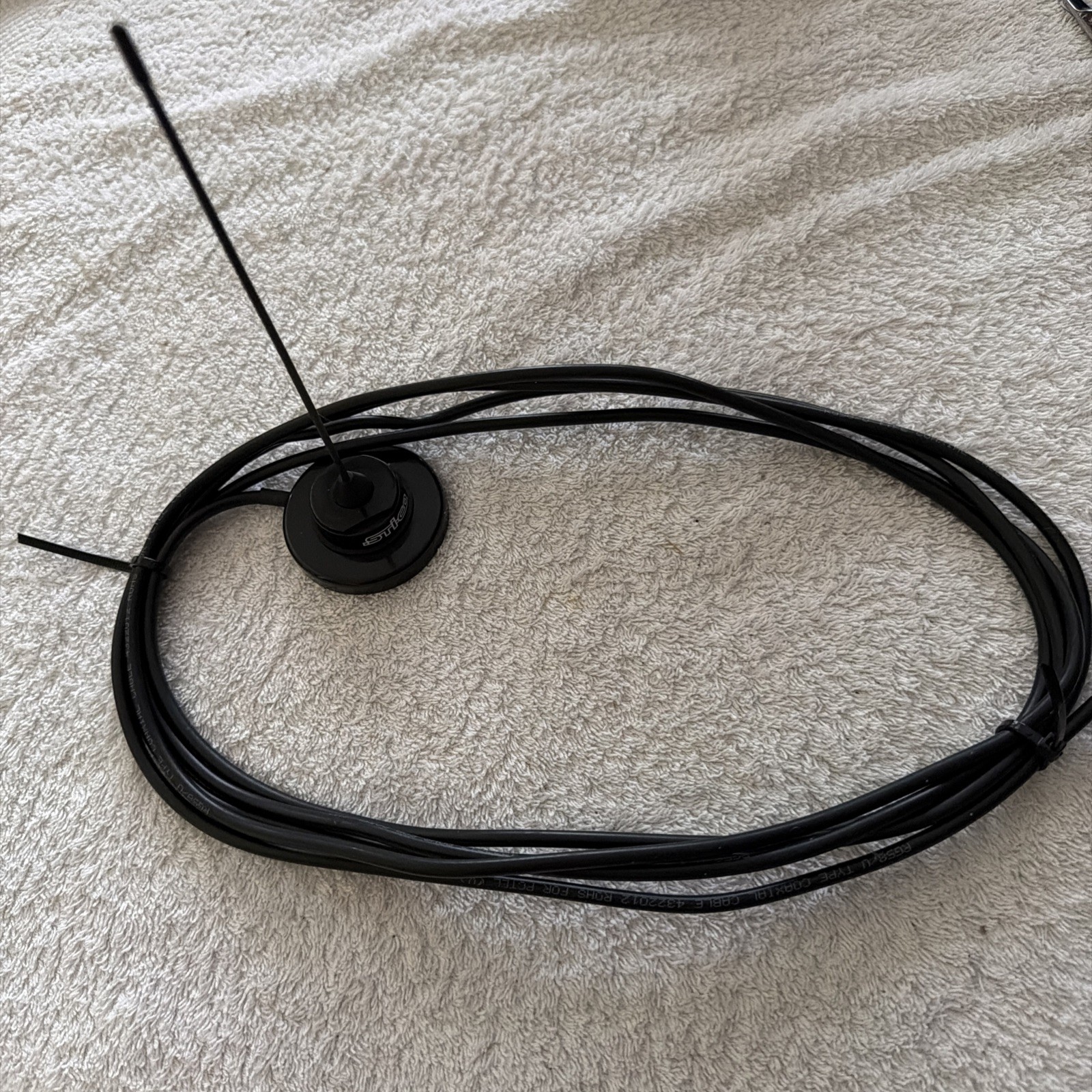 STi-CO  MGNT-SB-UHF ANTENNA