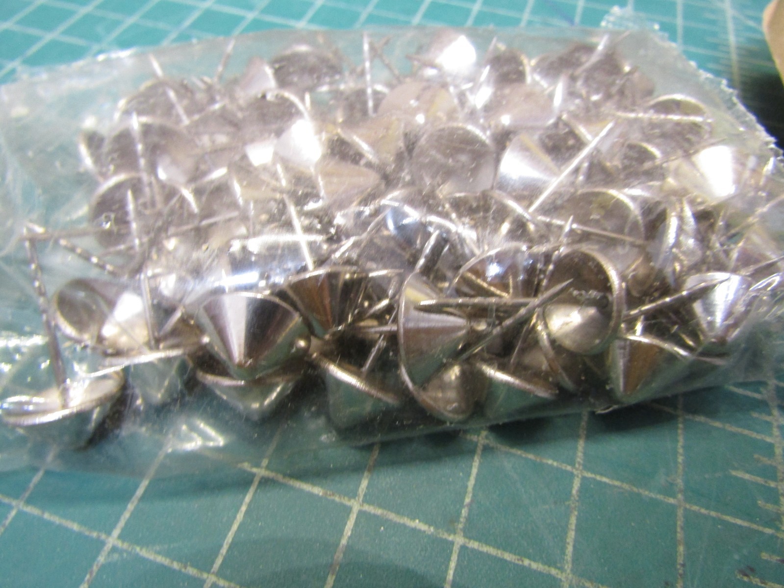 100 – Alpha Security Products 10009415 Conepin4s-10000. NEW in Box