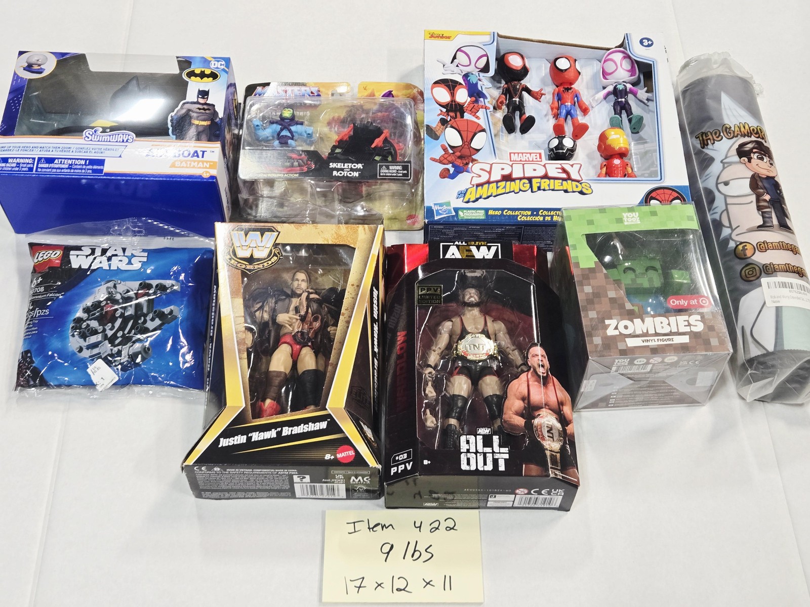 Mixed Toy Lot Batman Marvel Spidey LEGO Star Wars WWE AEW Minecraft New Figures