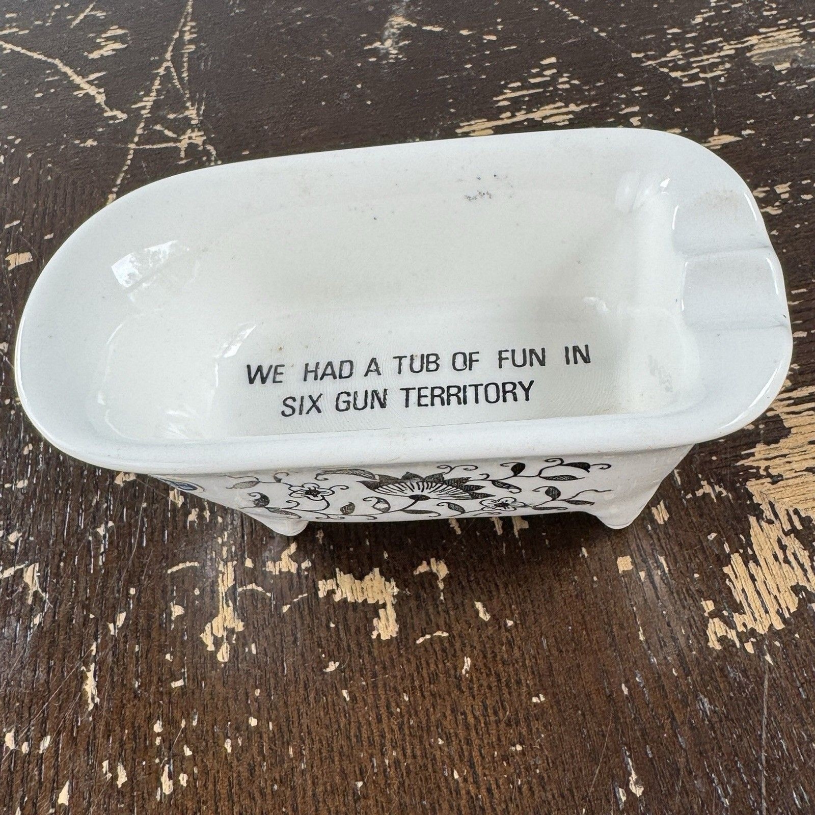 Six Gun Territory Ceramic Bathtub Souvenir Ocala Florida NOS Silver Springs
