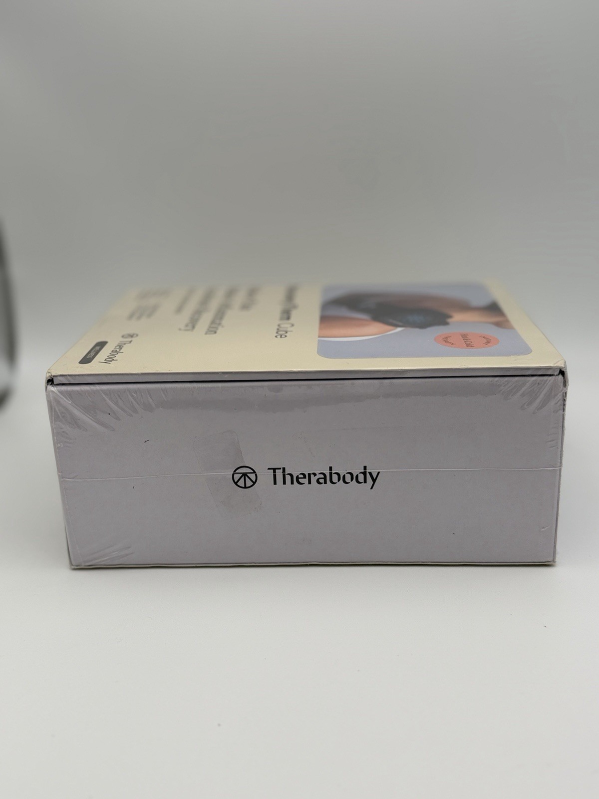 Therabody RecoveryTherm Cube Relieve Pain Cold Heat Therapy Wellness - NEW