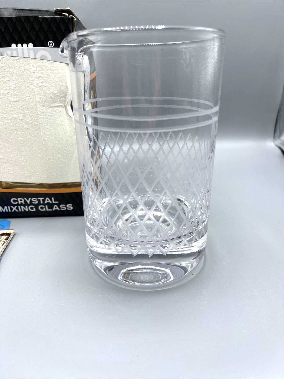 20 Oz Crystal Cocktail Mixing Glass with Weighted Bottom
