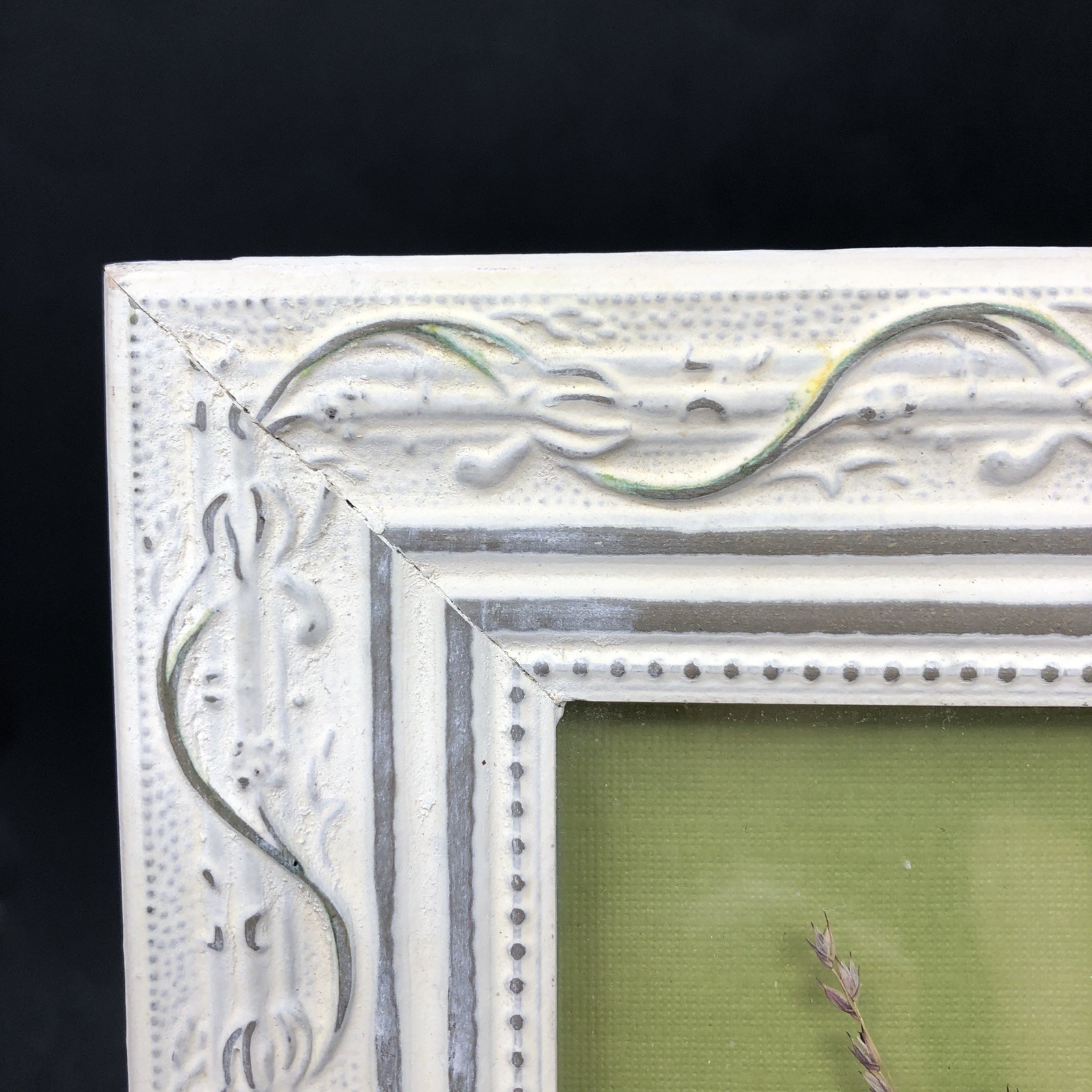 Framed Pressed Flowers Distressed Frame 12.5" x 10.5" Cottagecore Country Chic