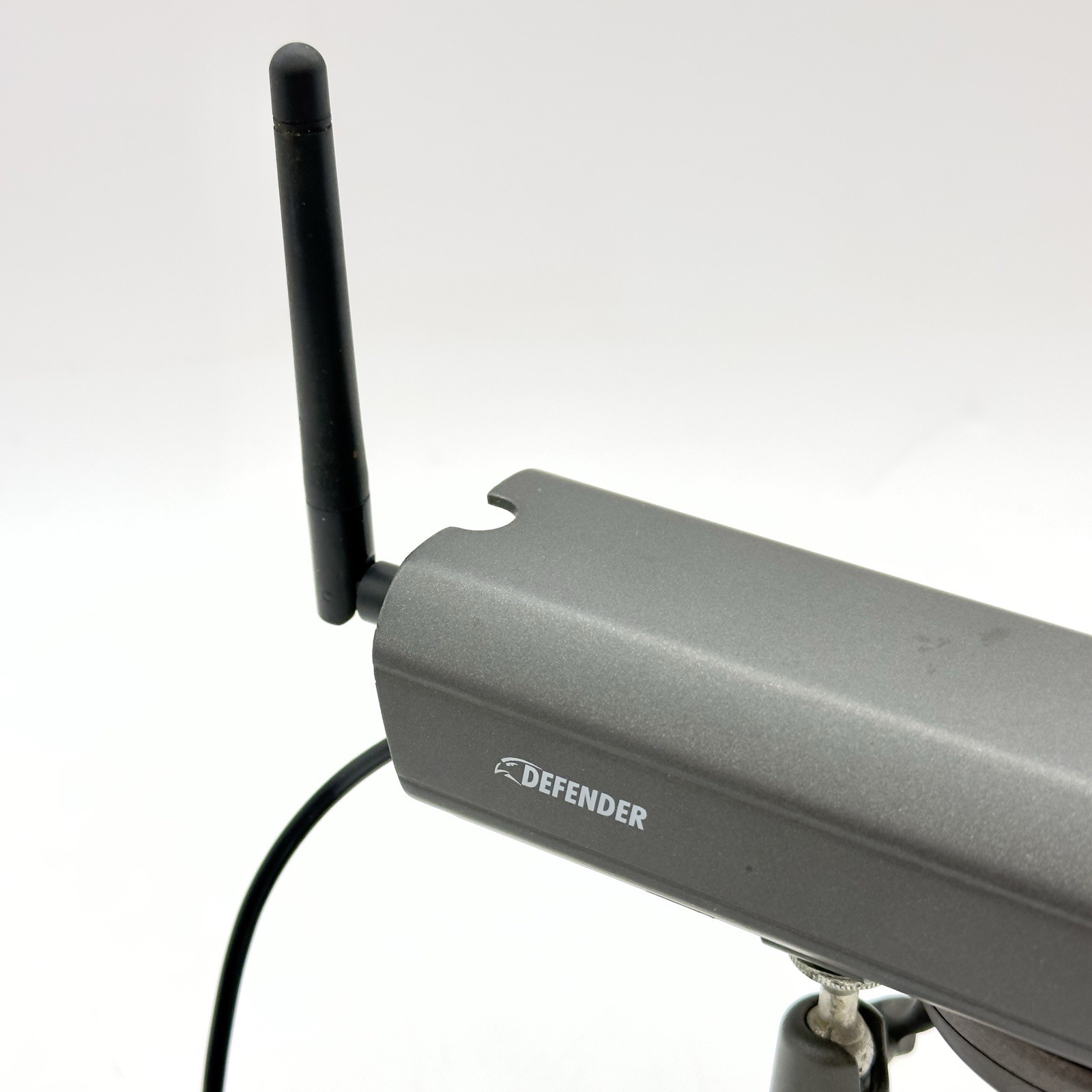 Defender Phoenix M2C Wireless Security Camera TESTED w/Mount & AC Adapter VGC