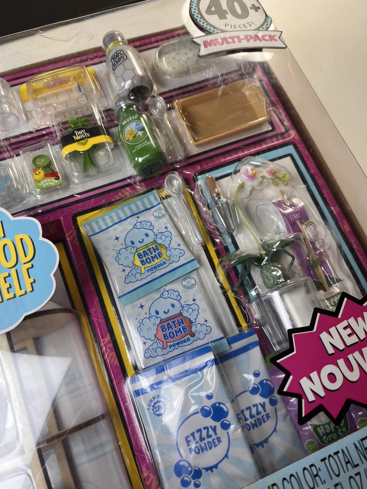 Brand New In Box MGA Miniverse Make It Mini Spa 40 Piece Set