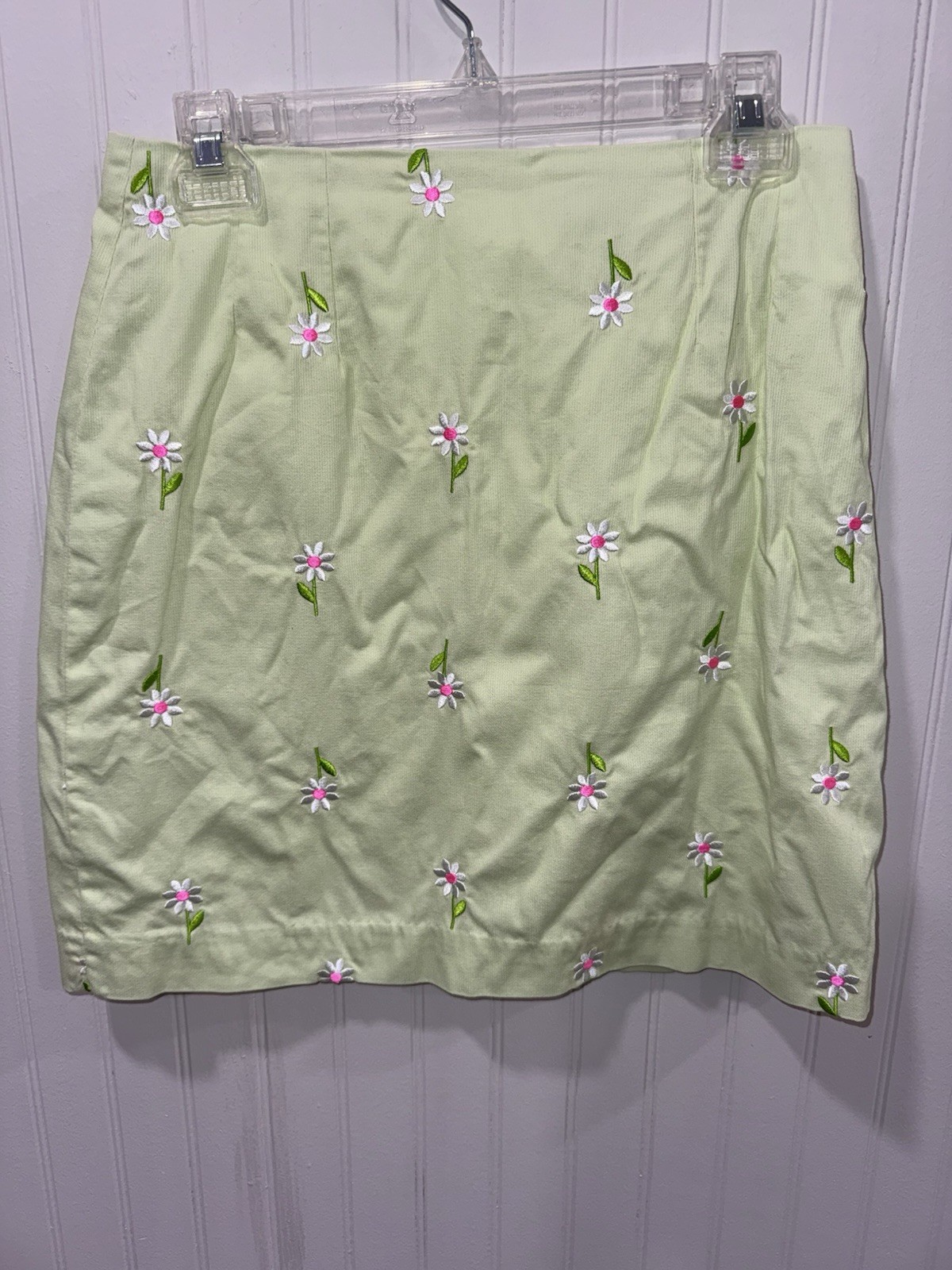 Vintage Lilly Pulitzer Women’s 4 Green Floral Embroidered Skirt