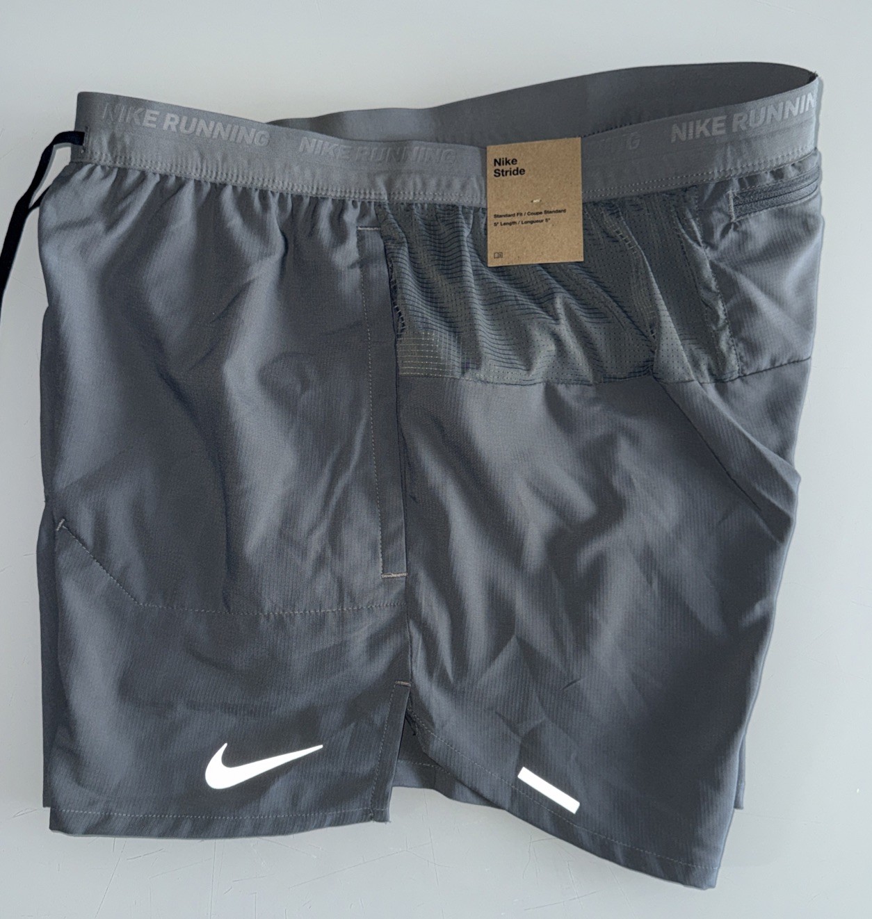 New Men’s M Nike Stride Running Lined 5” Inseam Dri-Fit Gray Workout Gym Shorts