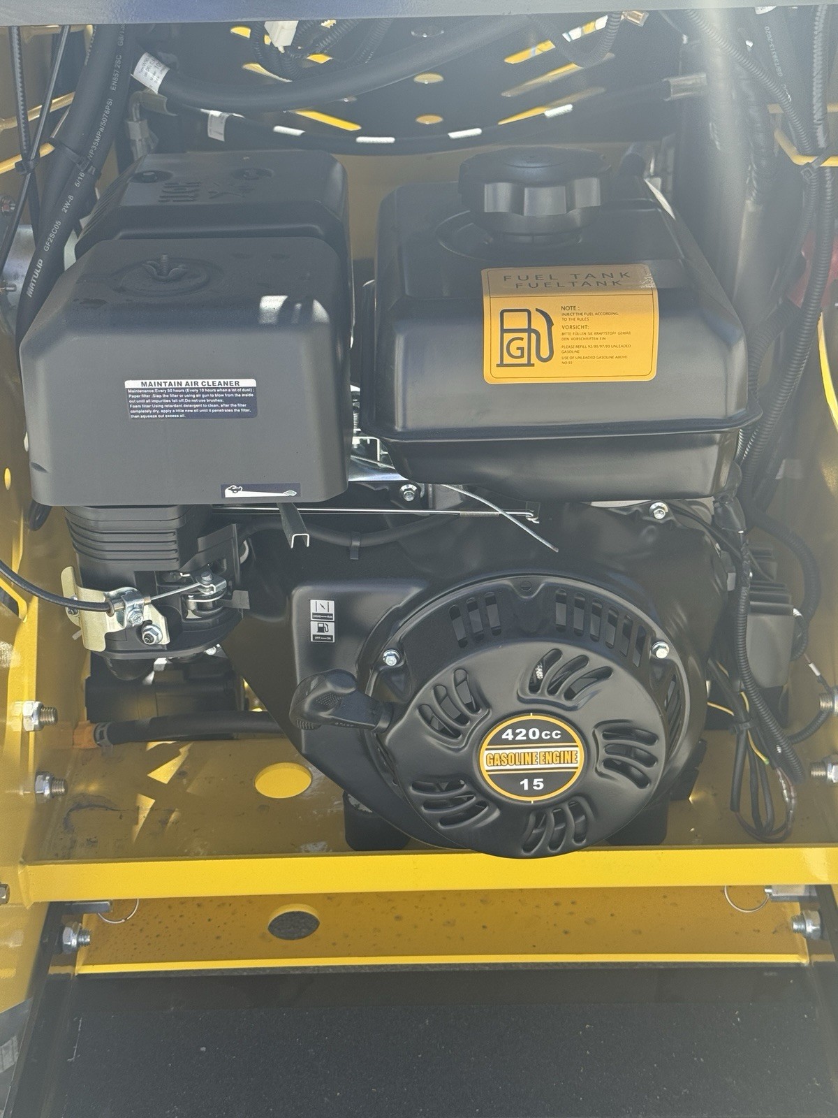 Mini Skid Steer NEW 2025 RIPPA Track Loader 13.5 HP Gas Rato Engine + Bucket