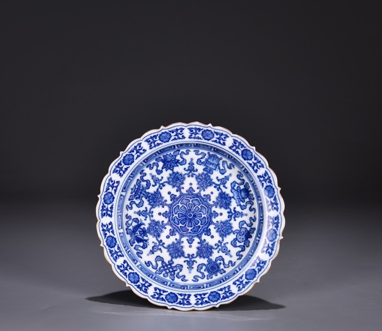 7'' YongZheng Marked Blue white Porcelain 8 Auspicious Symbol Tray Dish Plate