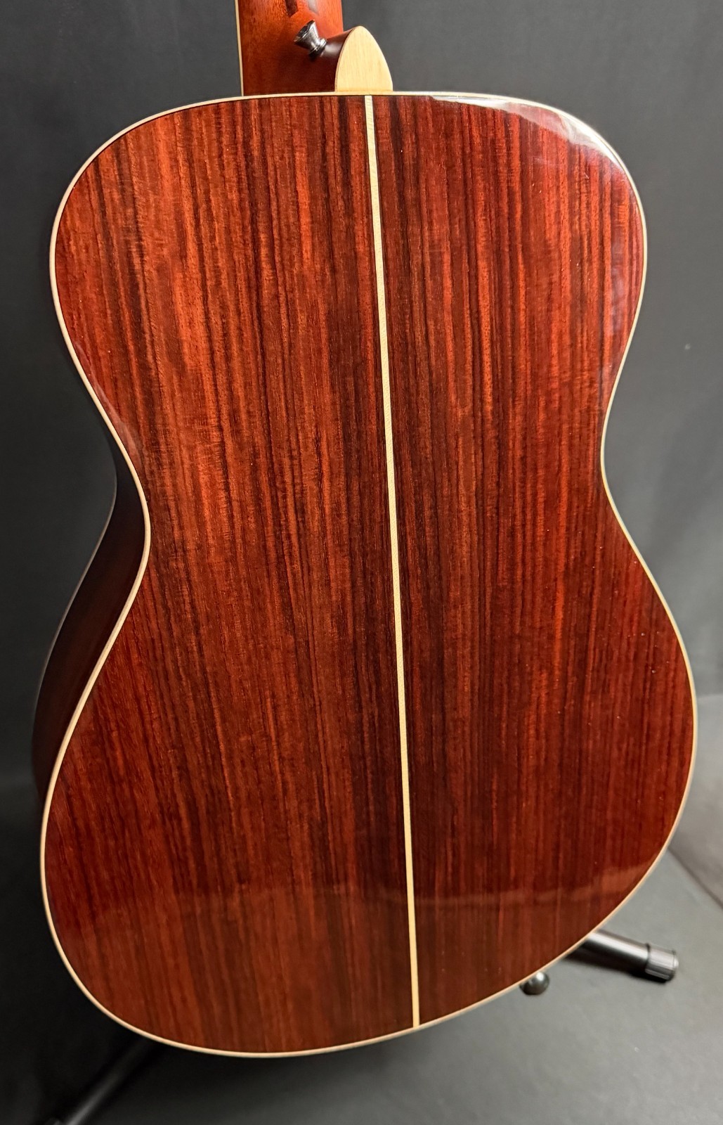 Yamaha LS16 ARE Grand Concert Acoustic-Electric Guitar Gloss Natural w Soft Case