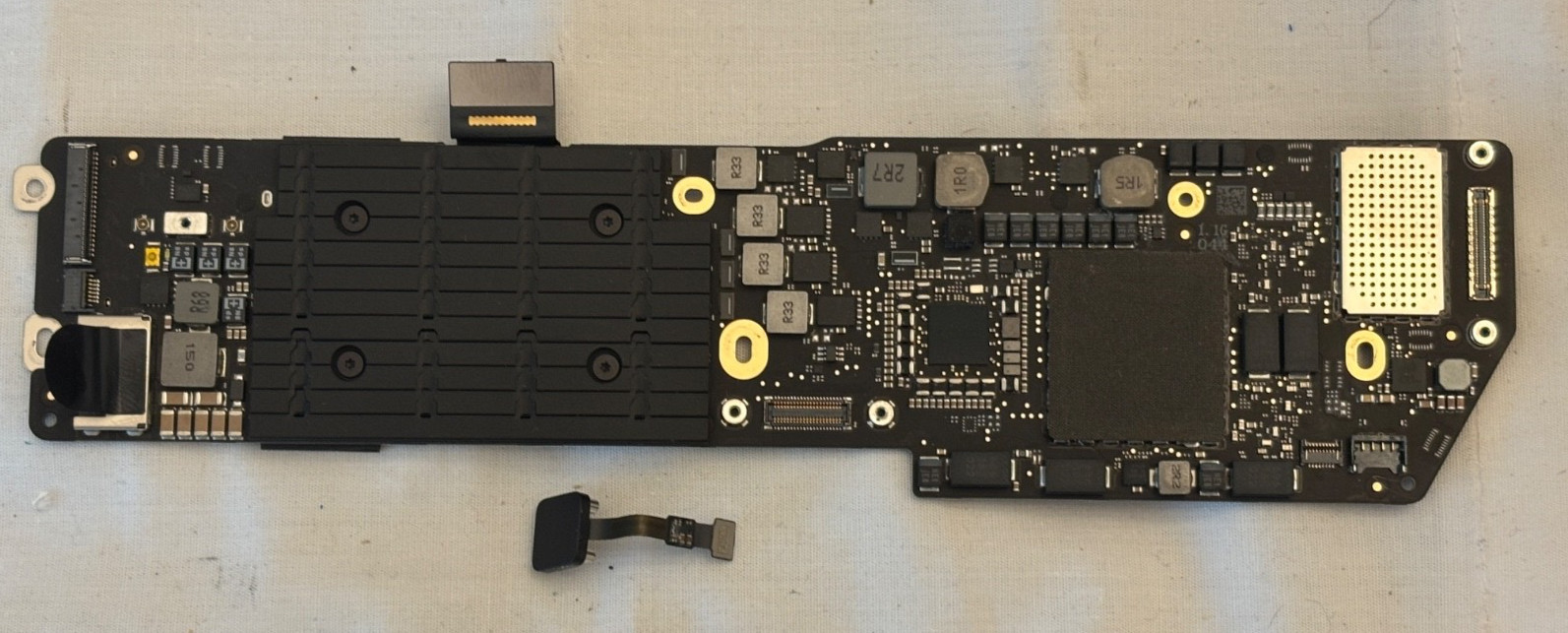 Apple MacBook Air 13 A2179 2020 Logic Board i3 1.1GHz 8GB 256GB + Touch ID