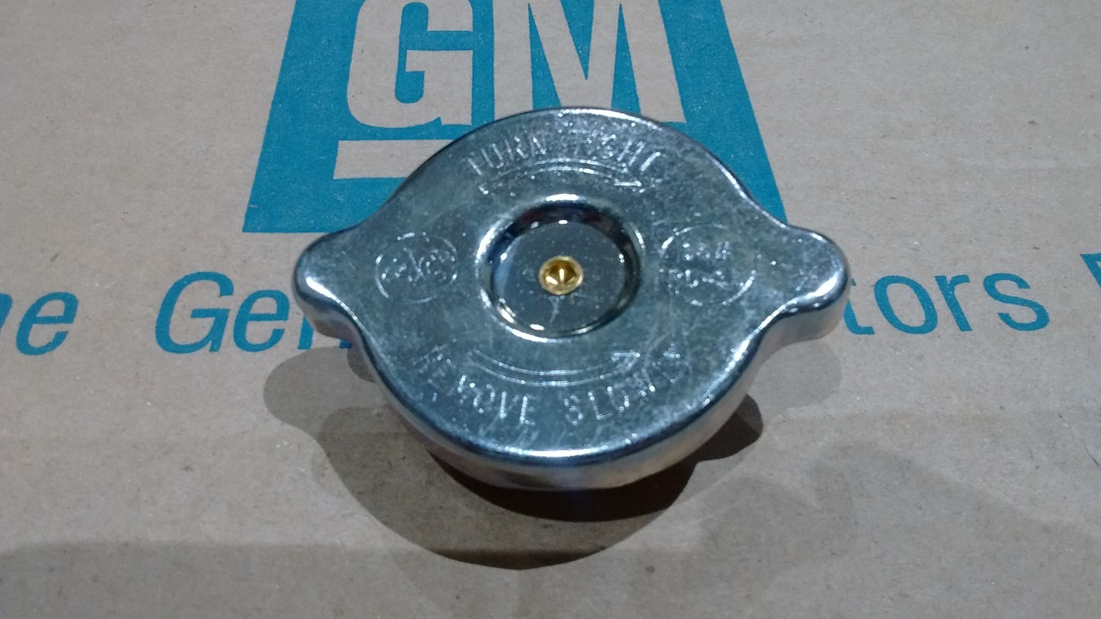 rc15 AC radiator cap 64-81 GTO 442 GS chevelle pontiac chevy olds hollow rivit