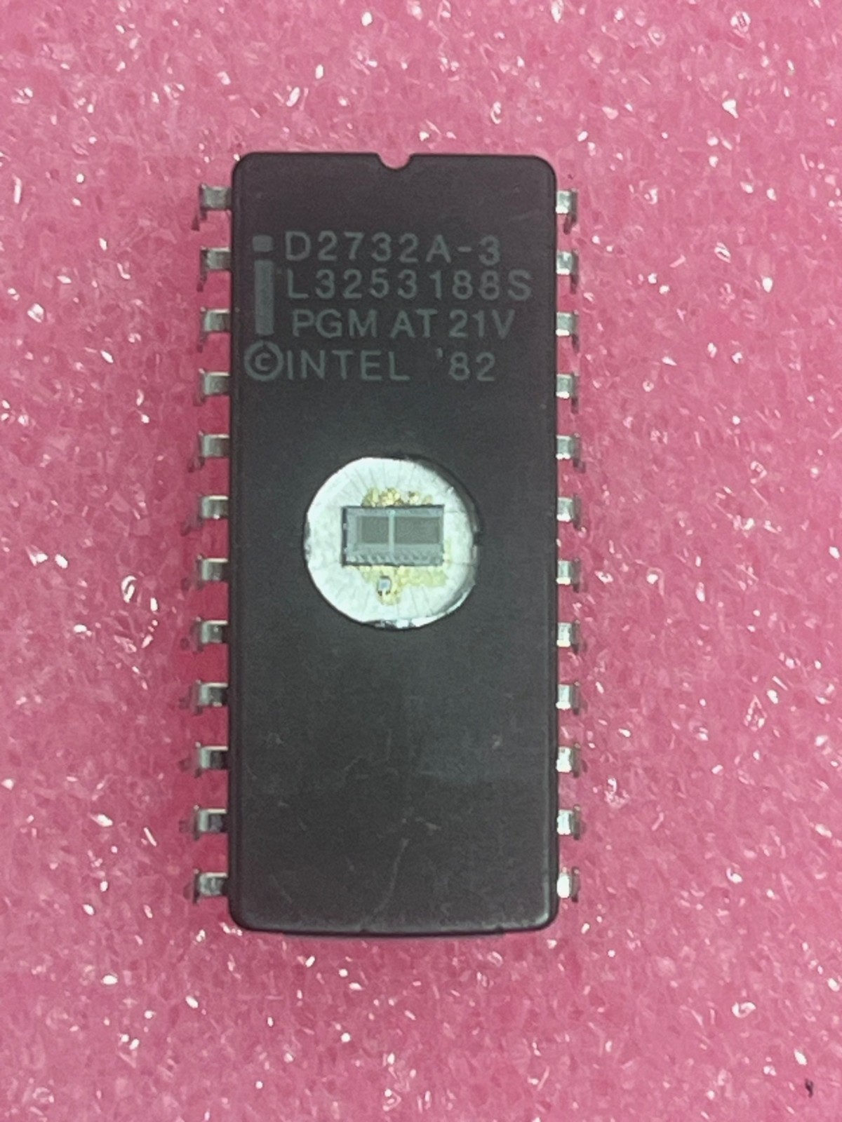 Intel D2732A-3, IC, EPROM, 2732 - 32K (4K x 8), NEW!