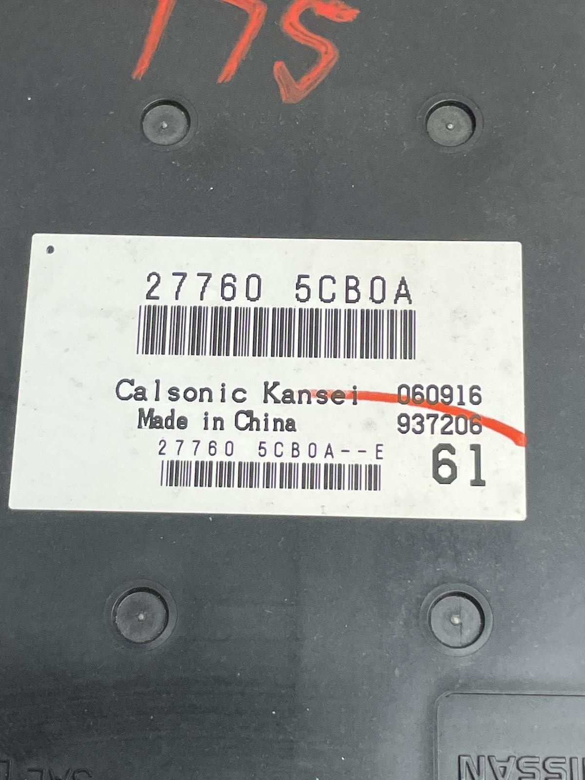 2017 INFINITI Q50 A/V AM-FM-CD-Receiver OEM 28330-4HB4A Temperature Control