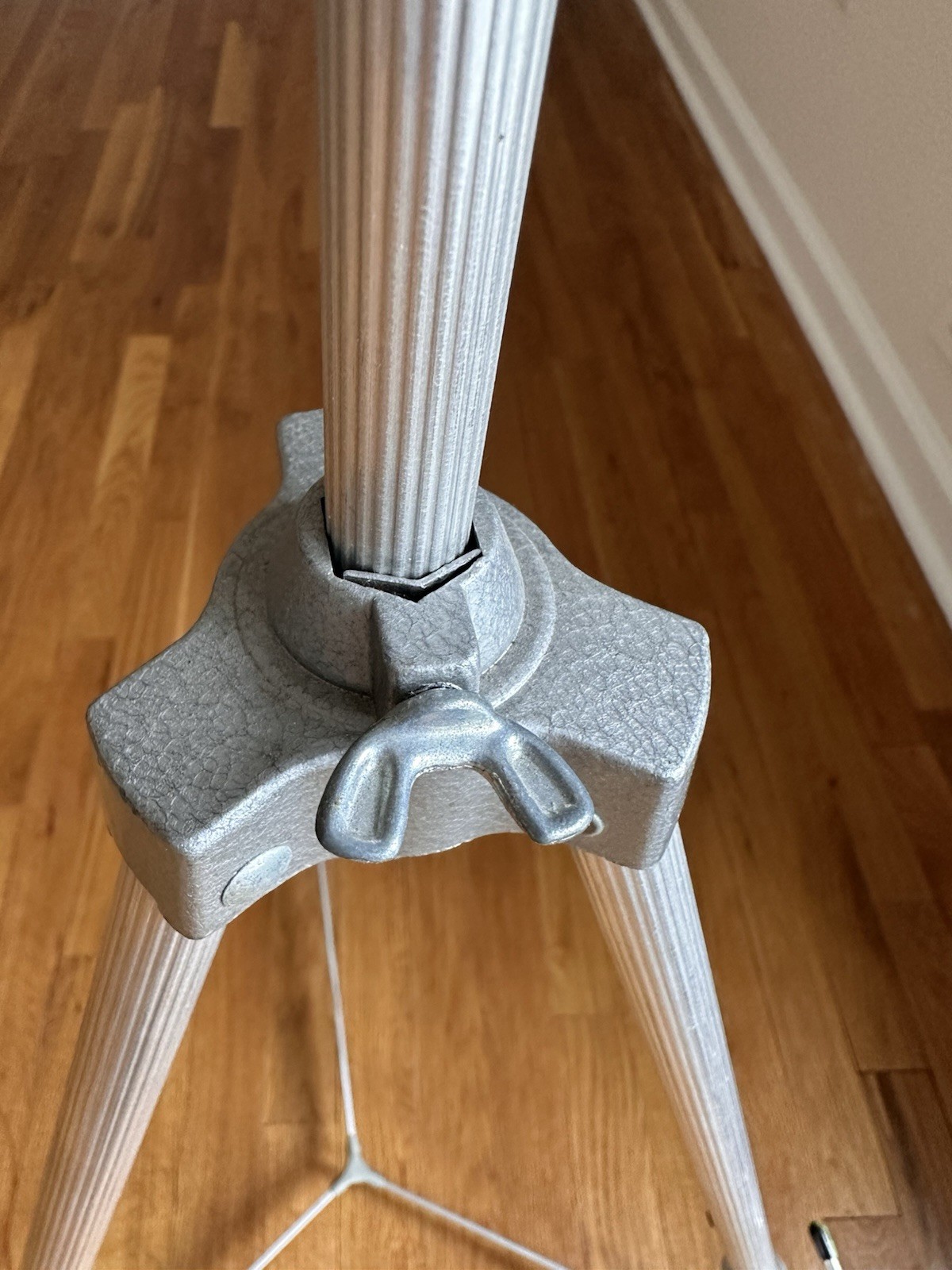 Vintage Stanrite 200 ‘Special’ Easel With Telescoping Legs