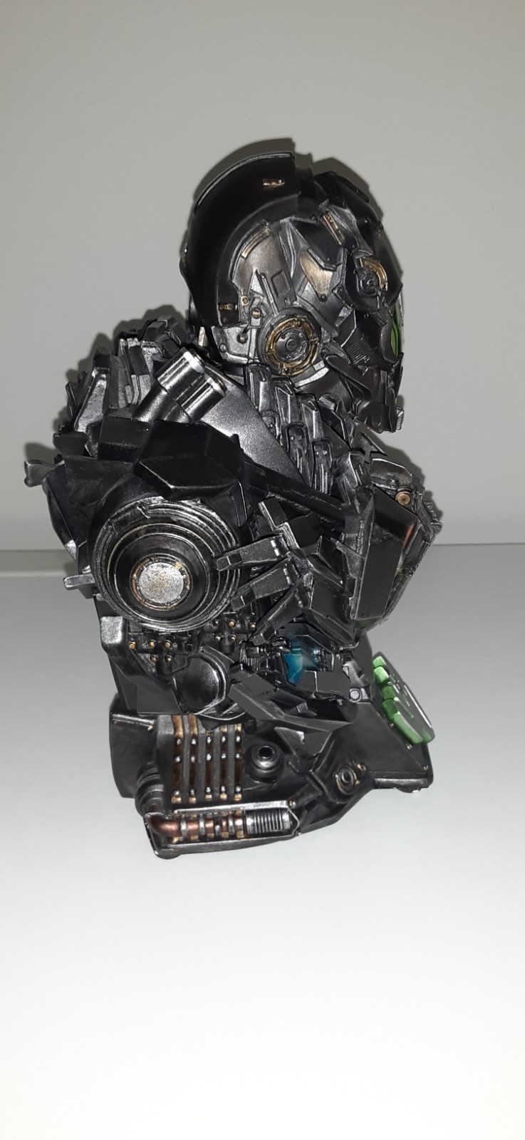 Preowned Prime 1 Studios Lockdown Bust Transformers Age Of Extinction