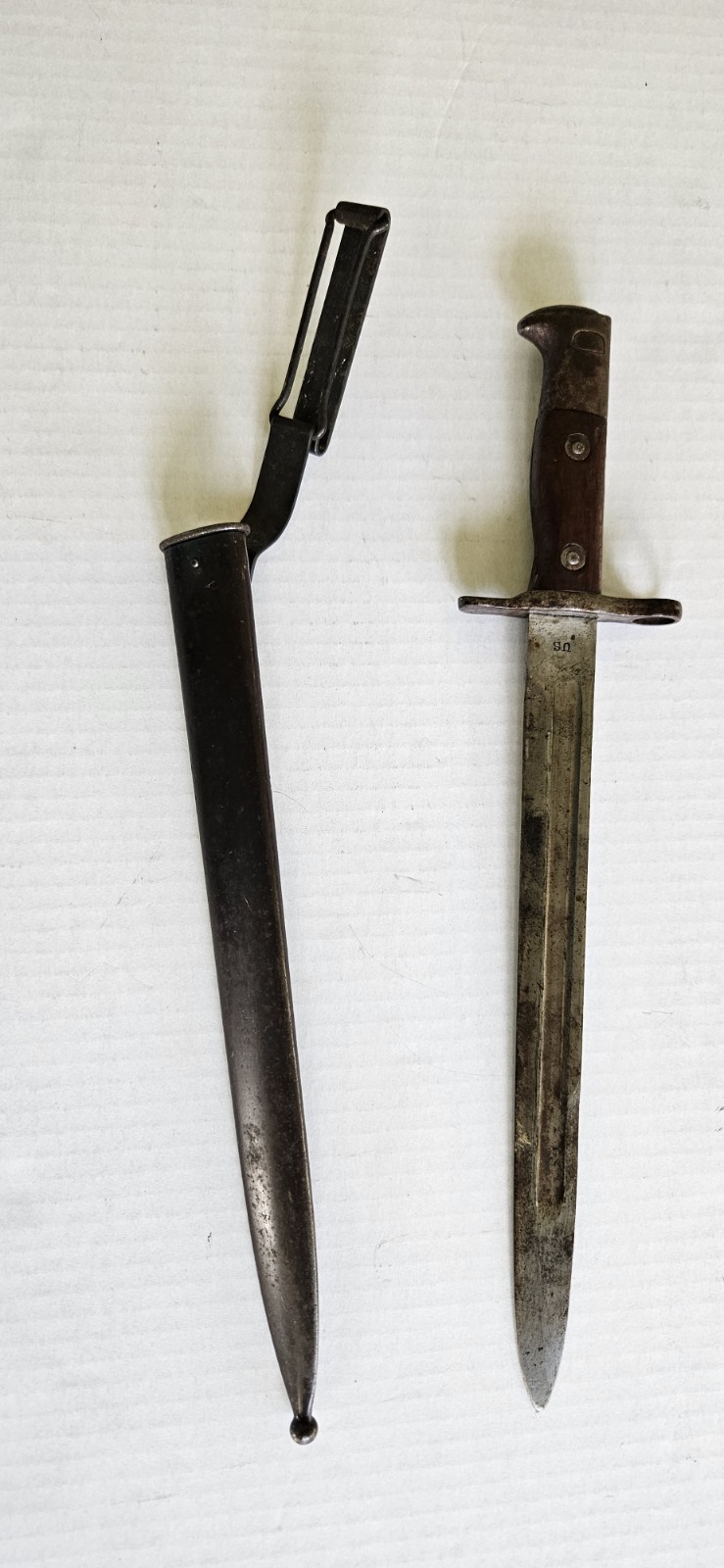 WW1 1902 Bayonet. US W/metal Scabbard. Weapons, Army,
